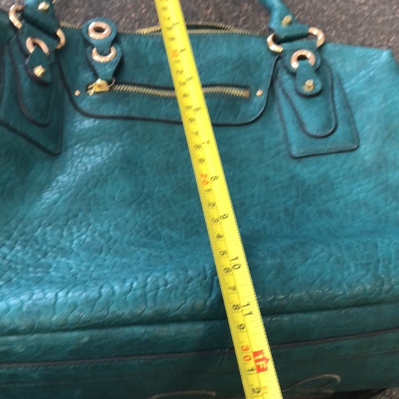 Jessica Simpson purse - Picture 10 of 16